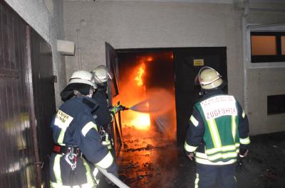 Besigheim: Gebaeudevollbrand in der Innenstadt 